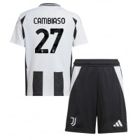 Otroški Nogometni dresi Juventus Andrea Cambiaso #27 Domači 2024-25 Kratek Rokav (+ Kratke hlače)